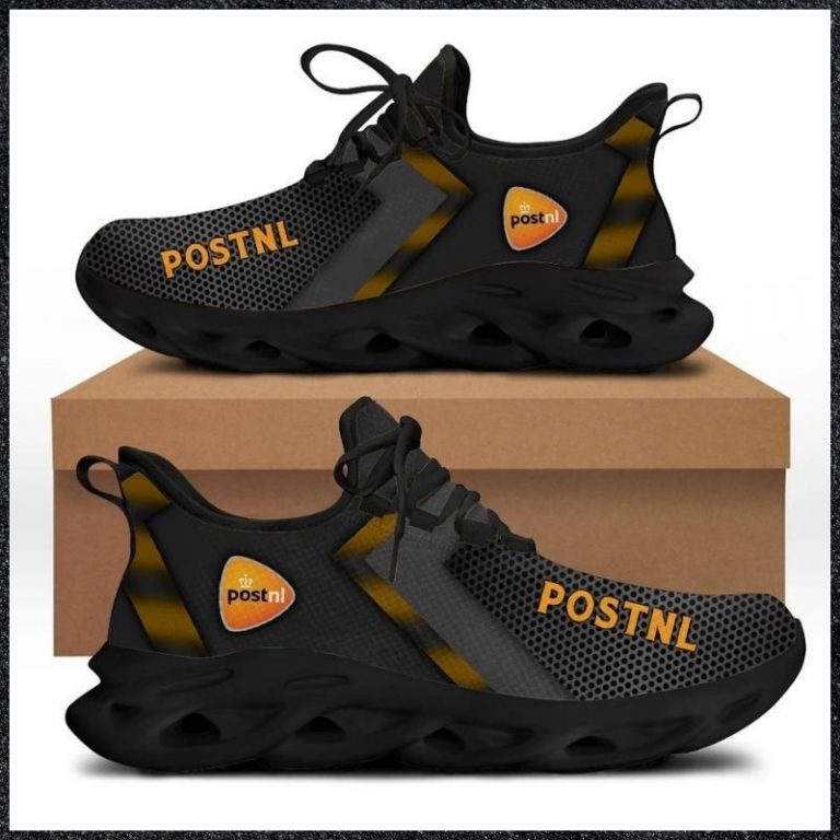 PostNL logo clunky max soul shoes 8