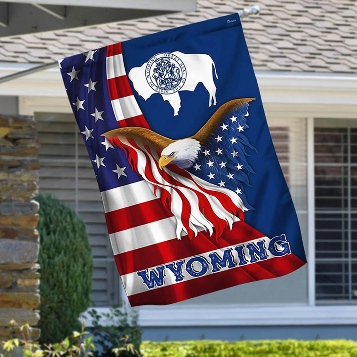 Wyoming American Eagle Flag