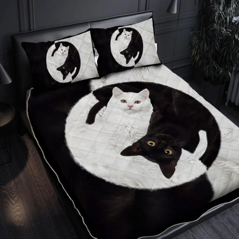 Yin Yang black and white cat quilt bedding set 9