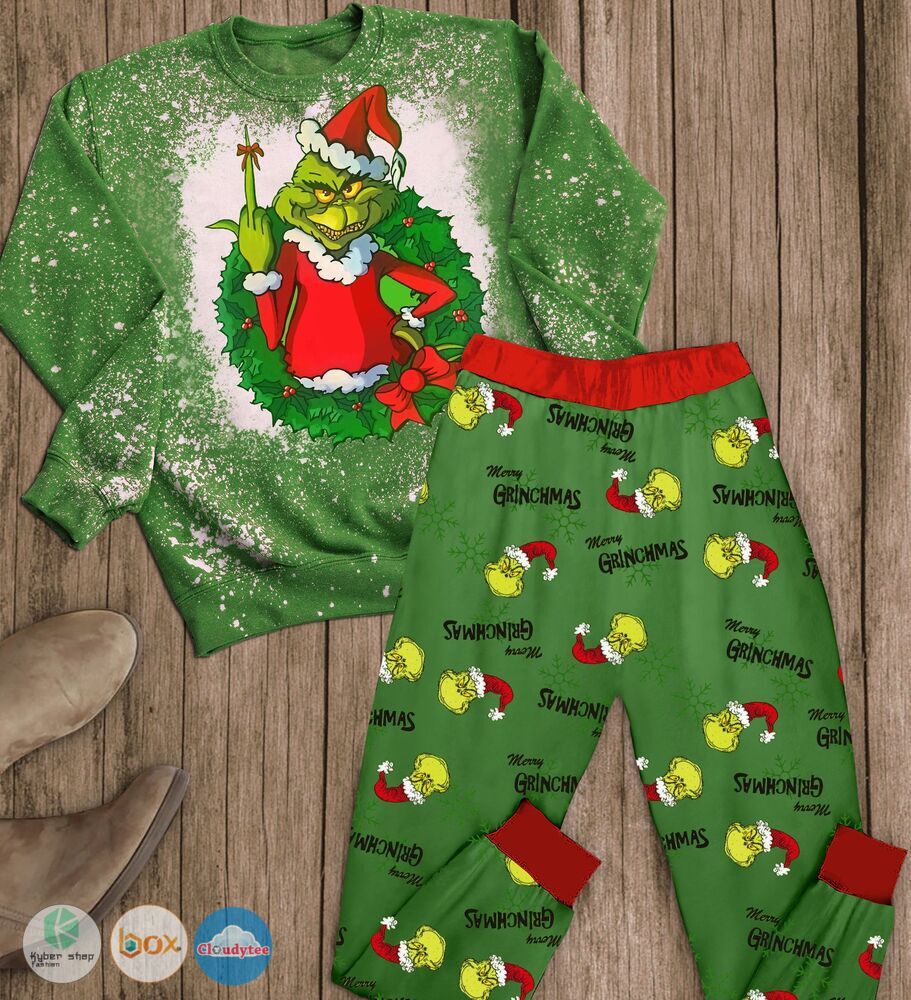 Grinch_Christmas_Wreath_Merry_Grinchmas_long_sleeves_Pajamas_Set