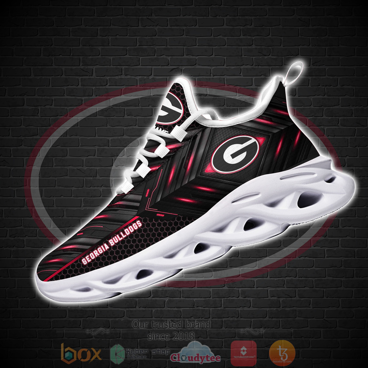 HOT_Personalized_Georgia_Bulldogs_NCAA_Clunky_Sneakers_Shoes_1