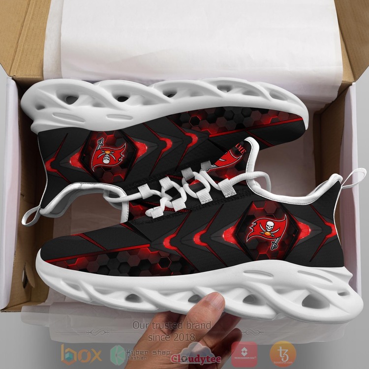 HOT_Personalized_National_Football_League_Tampa_Bay_Buccaneers_Clunky_Sneakers_Shoes