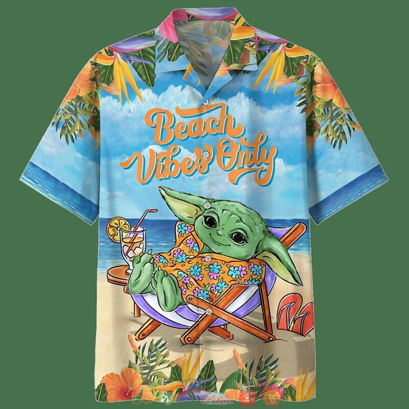 Baby_Yoda_Beach_Vibes_Only_Hawaiian_Shirt