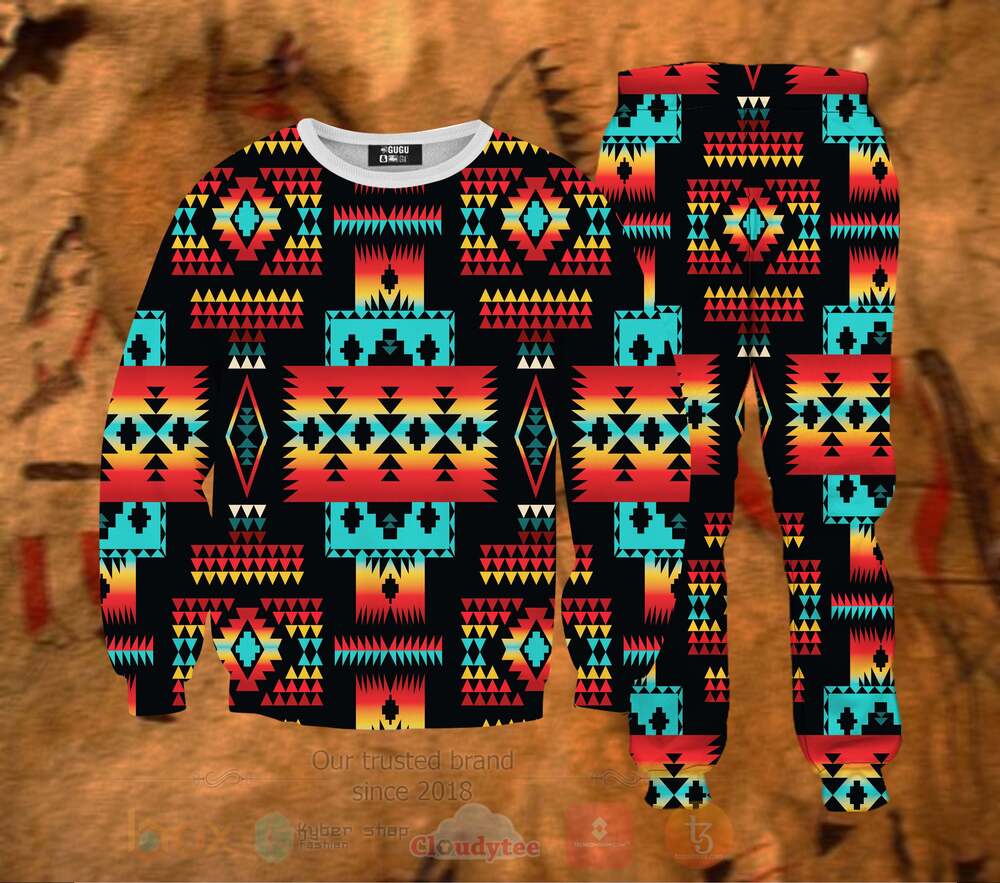 Black_Tribes_Pattern_Sweatshirt_and_Sweatpants_Set