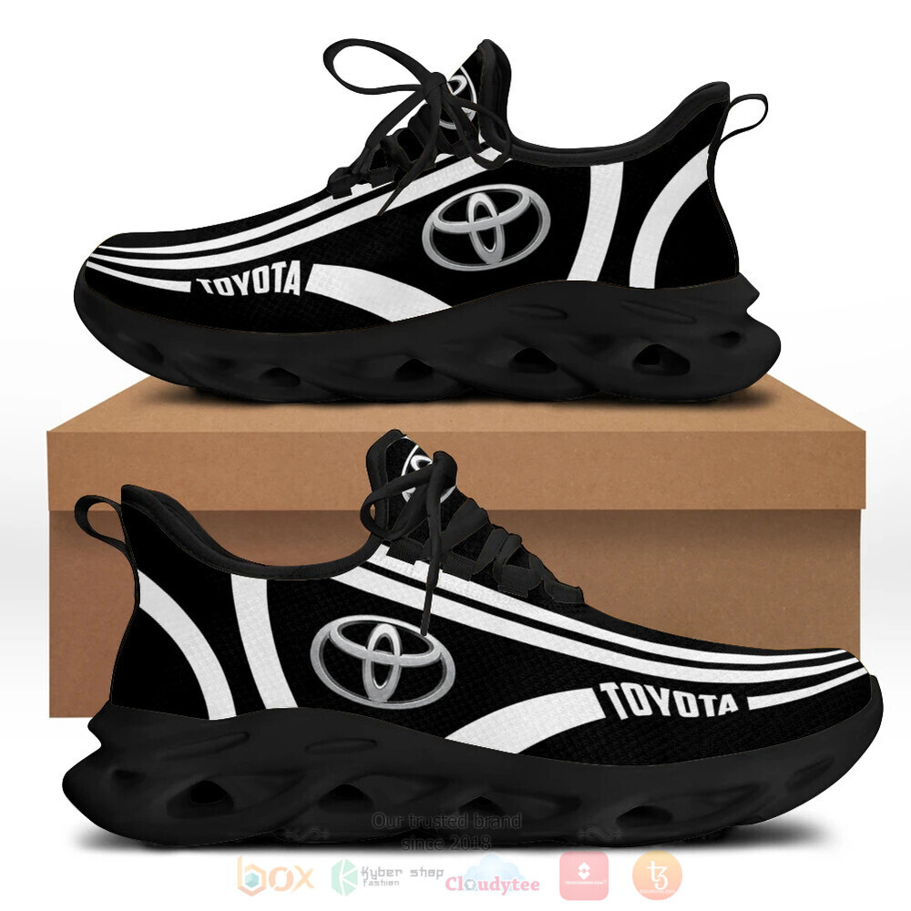 Toyota_Motor_Corporation_Clunky_Max_Soul_Shoes