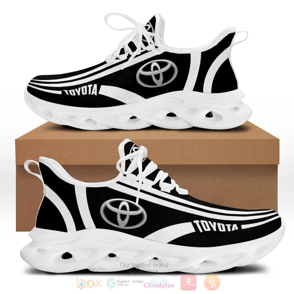 Toyota_Motor_Corporation_Clunky_Max_Soul_Shoes_1