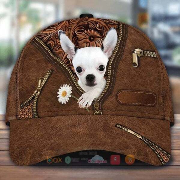White_Chihuahua_Holding_Daisy_Cap_Hat