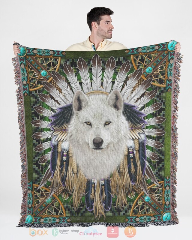 Wolf_Native_American_Blanket_1