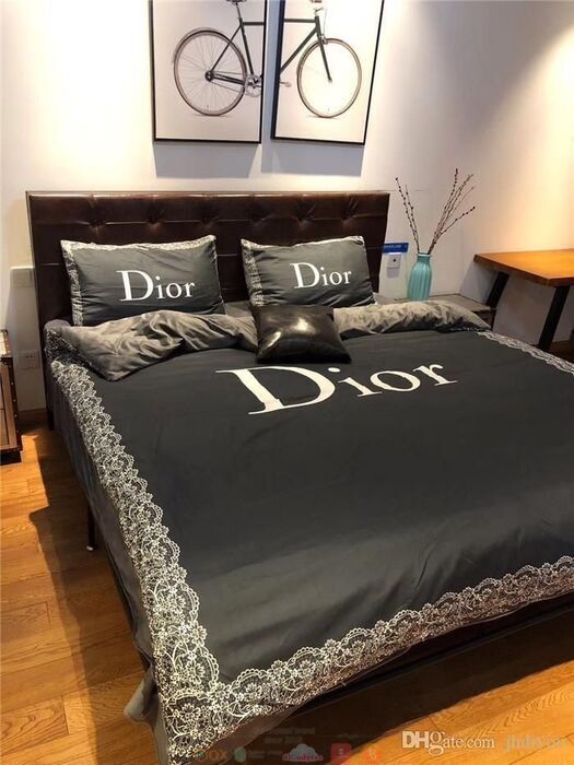 Dior_Black_Bedding_Set