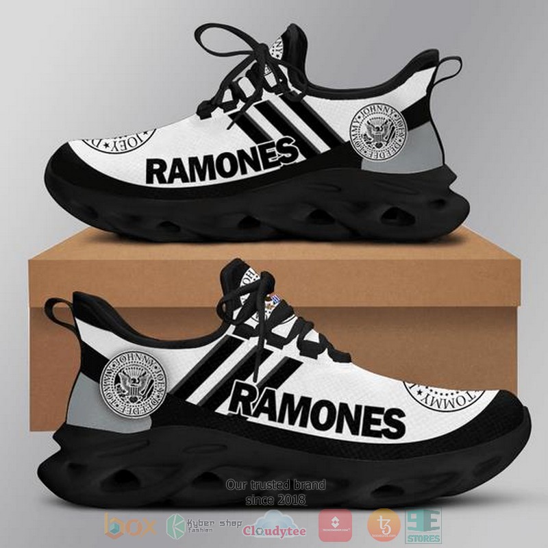 Ramones_band_white_black_Clunky_Max_soul_shoes