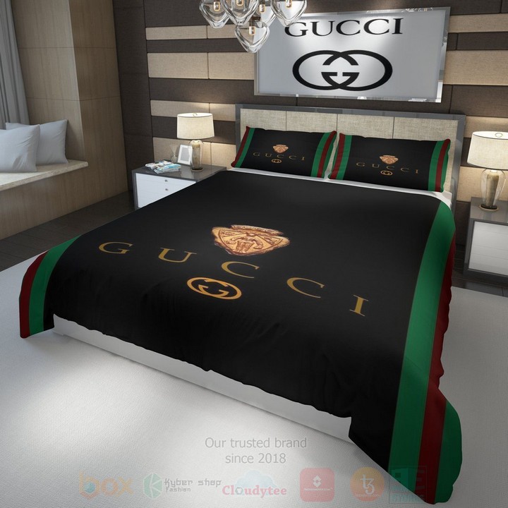 Armorial_Gucci_Inspired_Bedding_Set