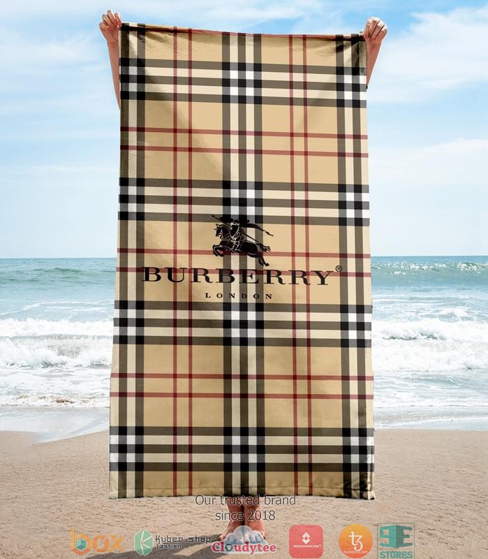Burberry_London_Beach_Towel