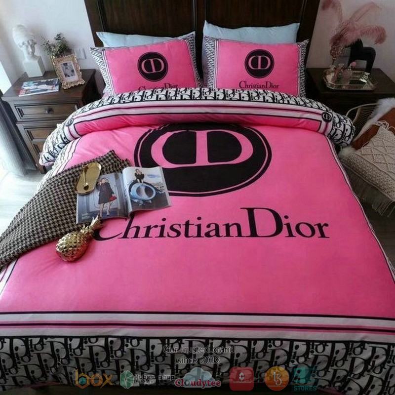 Christian_Dior_Brand_pink_bedding_set