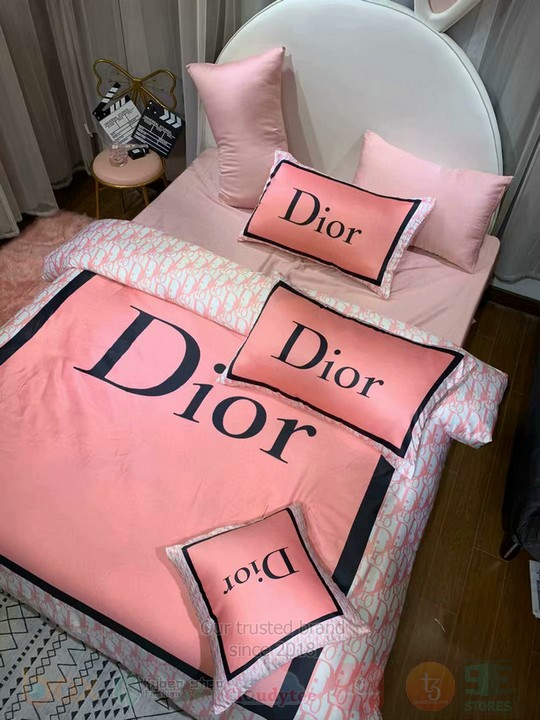 Christian_Dior_Full_Pink_Inspired_Bedding_Set