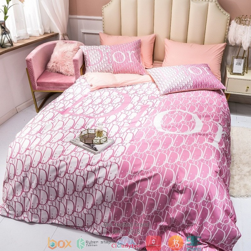 Christian_Dior_Pink_and_White_Duvet_cover_bedding_set