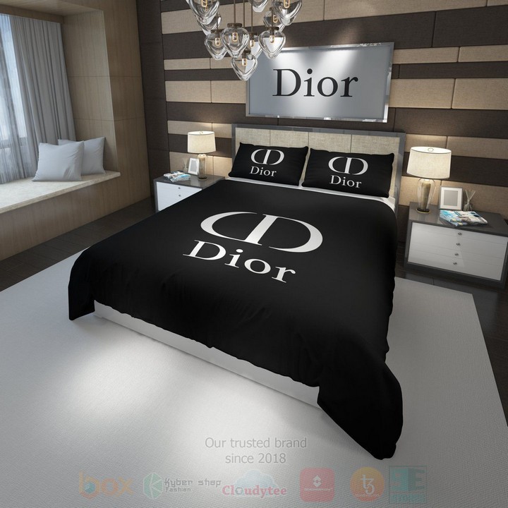 Christian_Dior_S.E_Black_Inspired_Bedding_Set