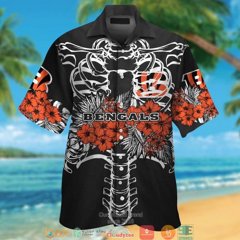 Cincinnati_Bengals_backbone_hibiscus_Hawaiian_Shirt_short