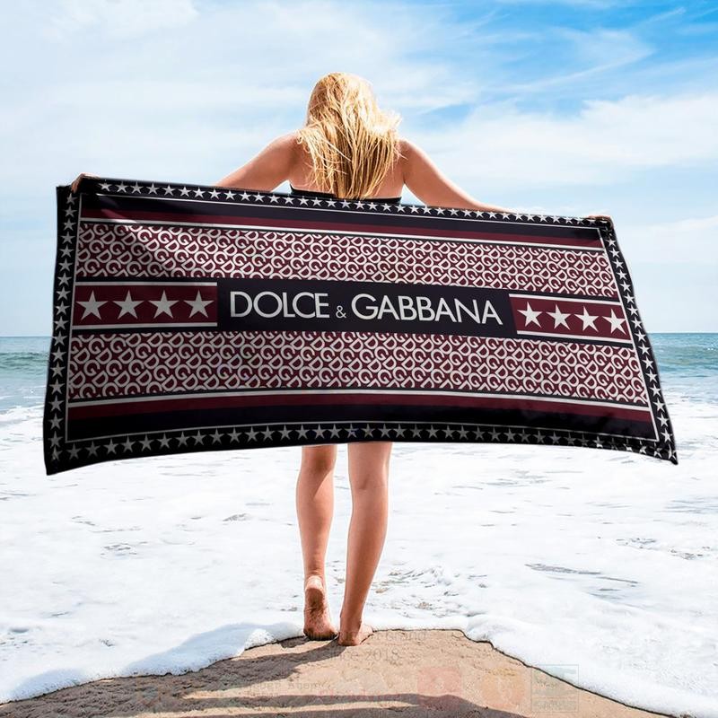 Dolce_and_Gabbana_Star_Red-Black_Microfiber_Beach_Towel