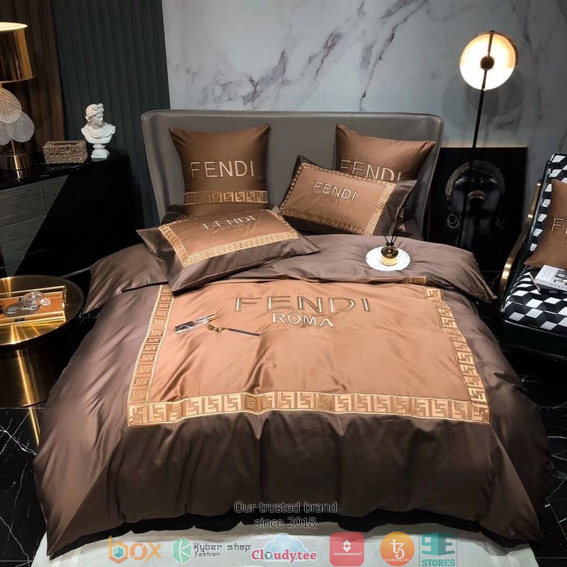 Fendi_Roma_Brown_Quilt_Bedding_Set