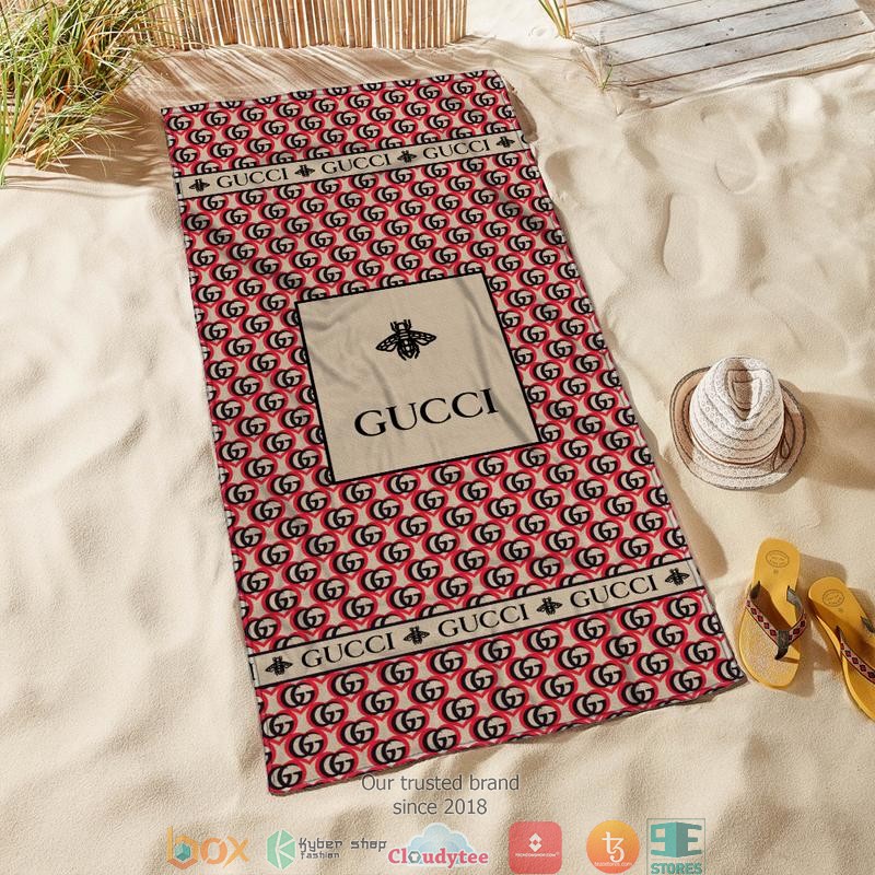 Gucci_Bee_Red_Beach_Towel