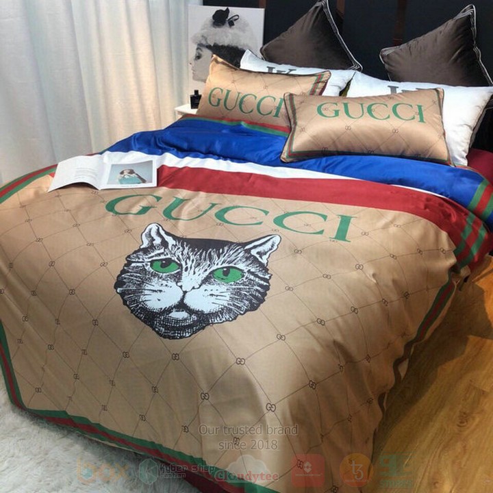 Gucci_Cat_Cream_Inspired_Bedding_Set