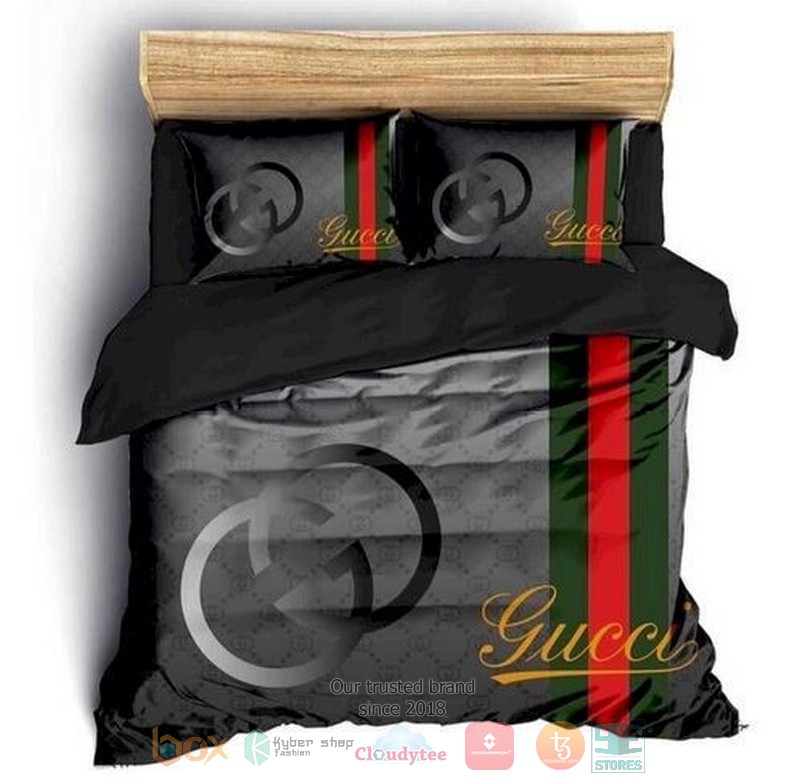Gucci_GC_pattern_Luxury_brand_grey_bedding_set