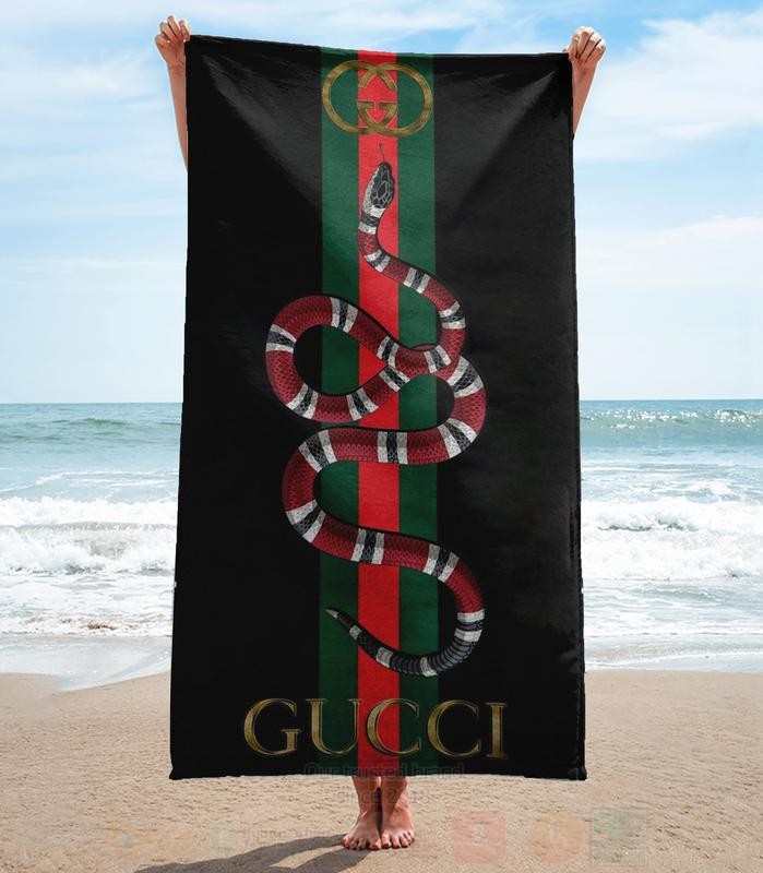 Gucci_Snake_Black_Microfiber_Beach_Towel