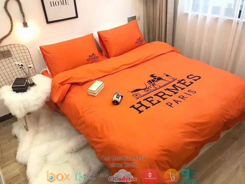 Hermes_Navy_logo_Orange_Duvet_cover_bedding_set