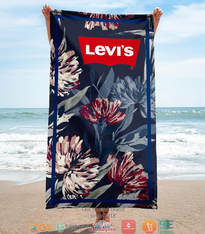 Levi_Floral_pattern_Navy_Beach_Towel