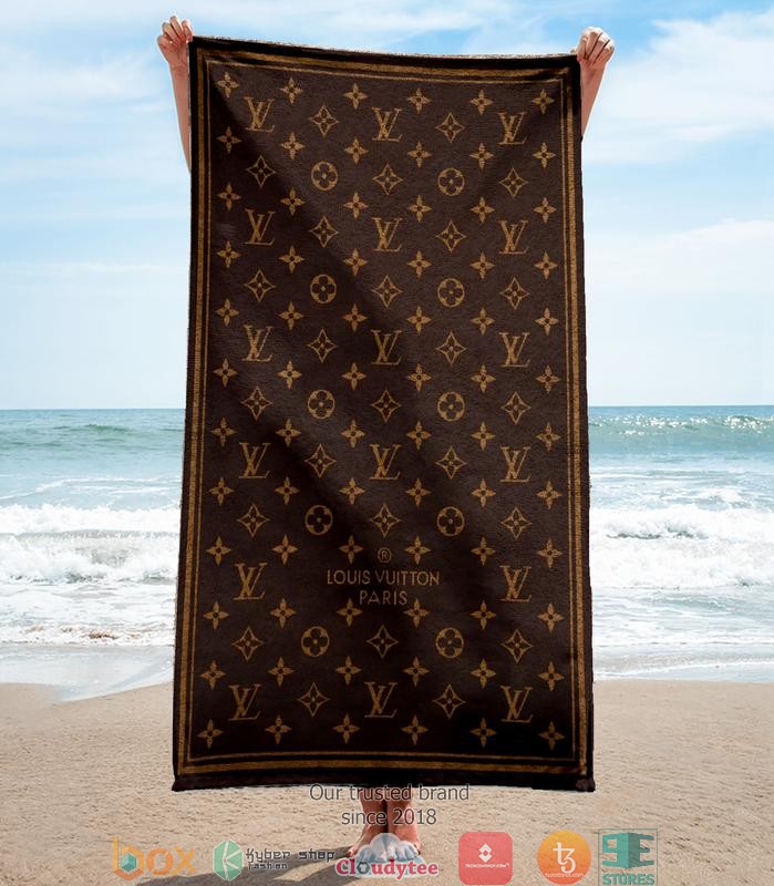 Louis_Vuitton_Paris_Beach_Towel