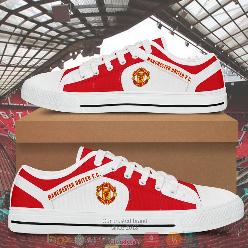 Manchester_United_F.C_low_top_canvas_shoes_1