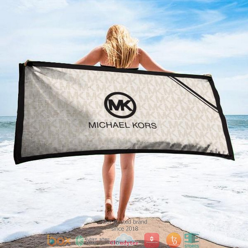 Michael_Kors_Grey_black_border_Beach_Towel