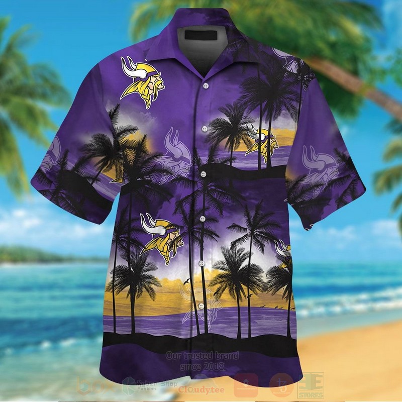 NFL_Minnesota_Vikings_Sky_and_Coconut_Tree_Purple_Hawaiian_Shirt_Short