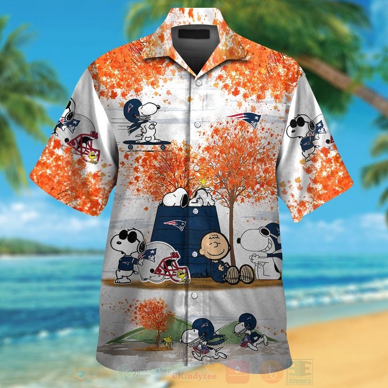 NFL_New_England_Patriots_Snoopy_Autumn_Hawaiian_Shirt_Short
