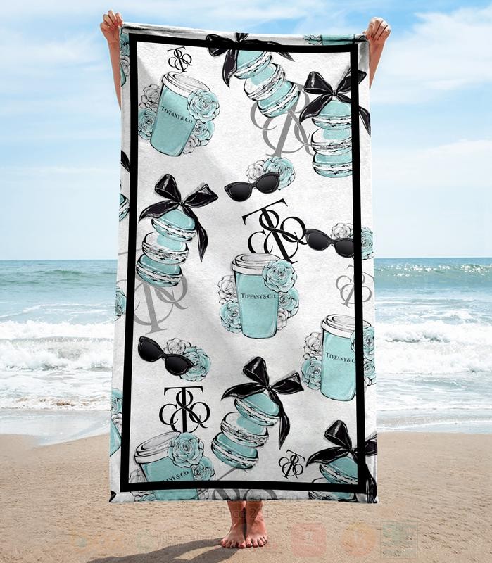 Tiffany_and_Co._Microfiber_Beach_Towel
