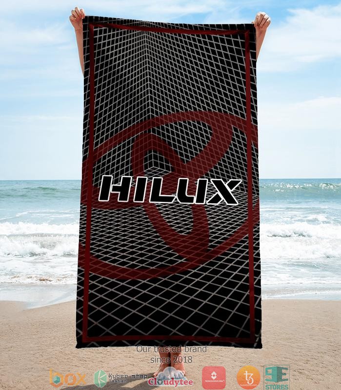 Toyota_Hilux_checkered_pattern_3d_illusion_Beach_Towel