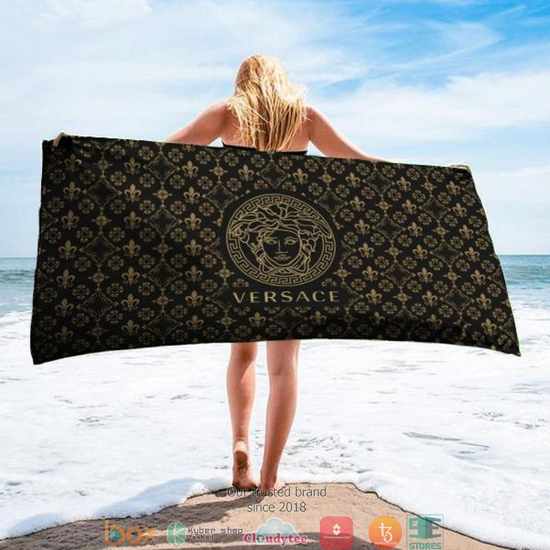 Versace_Black_Gold_Beach_Towel