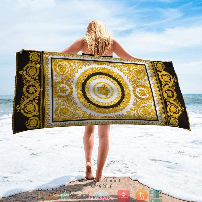 Versace_Black_Gold_circle_pattern_Beach_Towel