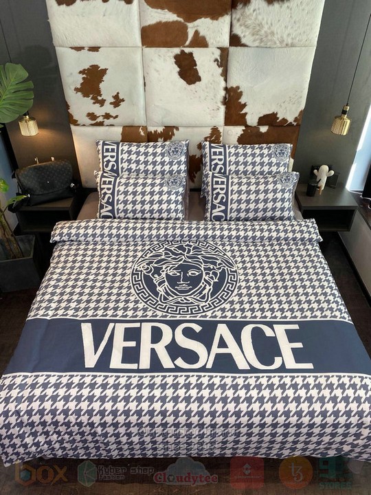 Versace_Grey-White_Inspired_Bedding_Set