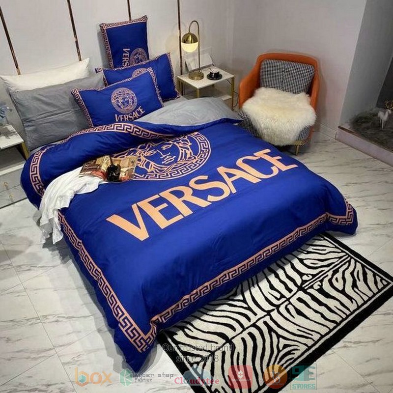 Versace_Luxury_brand_logo_blue_bedding_set