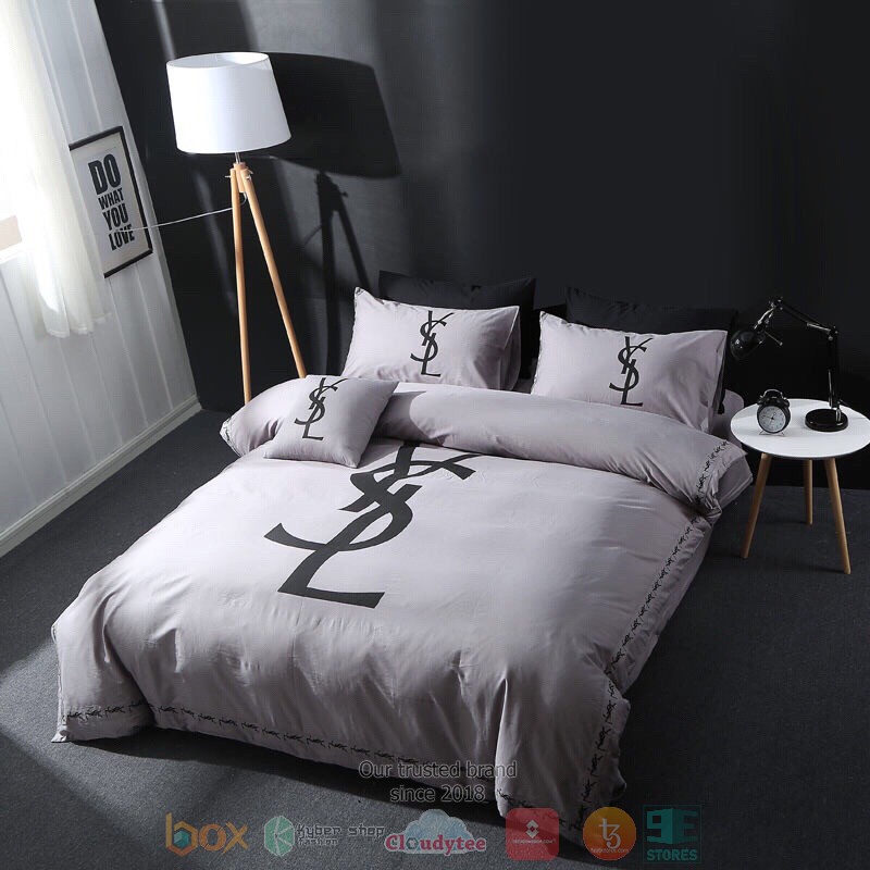 Ysl_Yves_Saint_Laurent_Luxury_Brand_grey_Bedding_Set