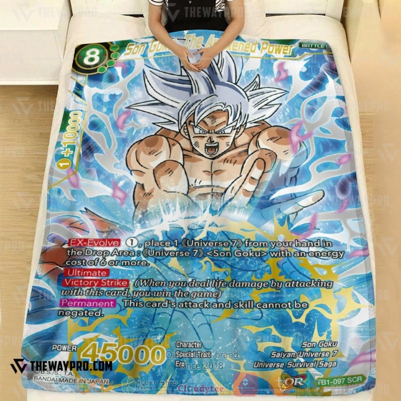 Anime_Dragon_Ball_Son_Goku_The_Awakened_Power_Soft_Blanket_1