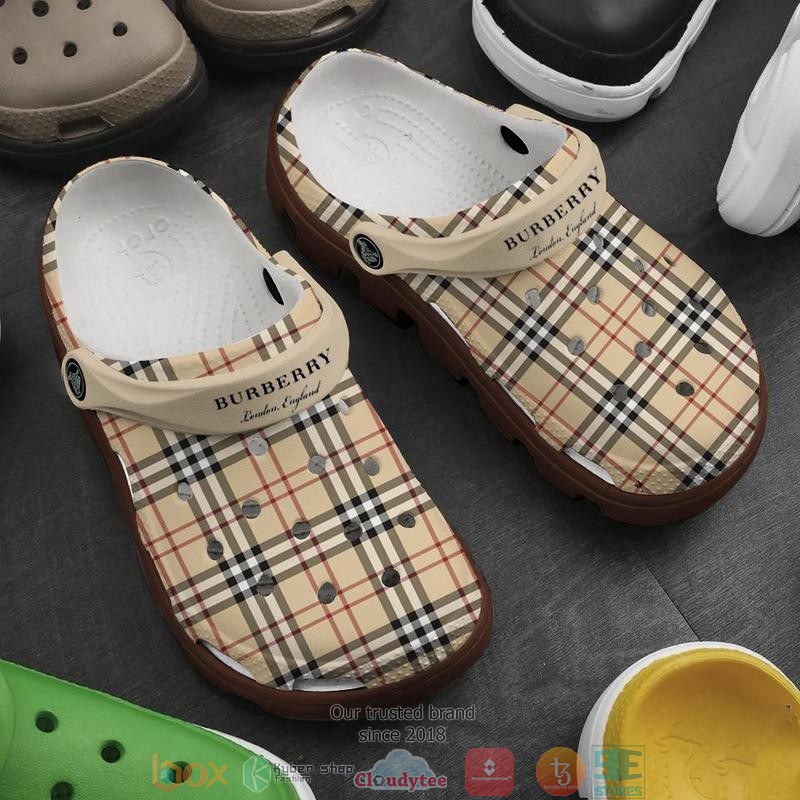 Burberry_London_England_checked_pattern_Crocband_Clog_Shoes