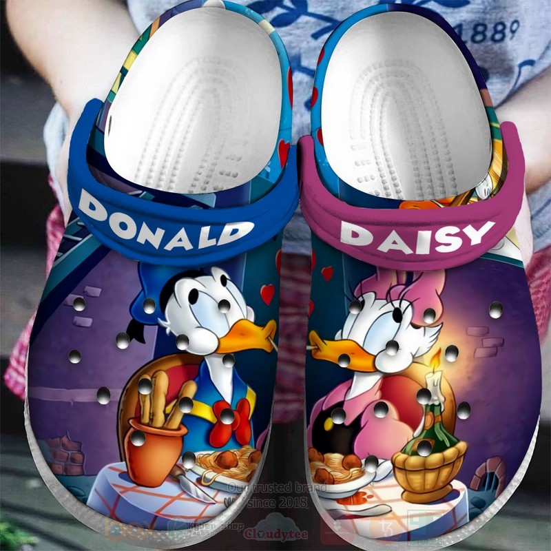 Donald_and_Daisy_Loves_Crocband_Crocs_Clog_Shoes