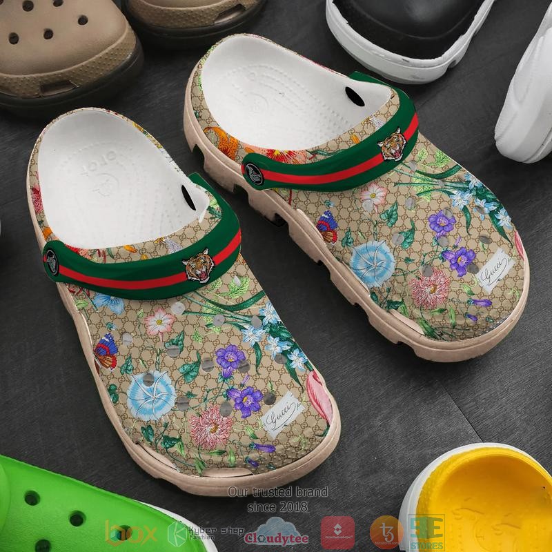 Gucci_flowers_khaki_pattern_Crocband_Clog_Shoes