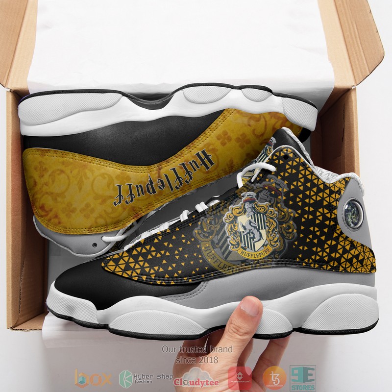 Harry_Potter_Hufflepuff_Air_Jordan_13_Sneaker_Shoes_1