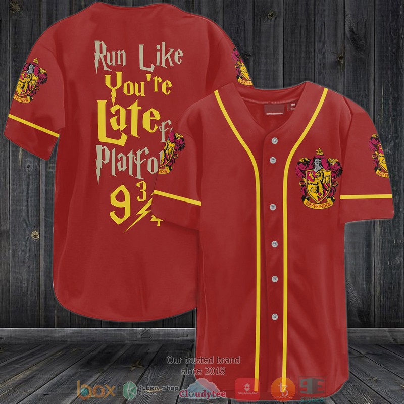 Harry_Potter_Run_Like_Youre_Late_For_Platform_9_3-4_Gryffindor_Red_Baseball_Jersey