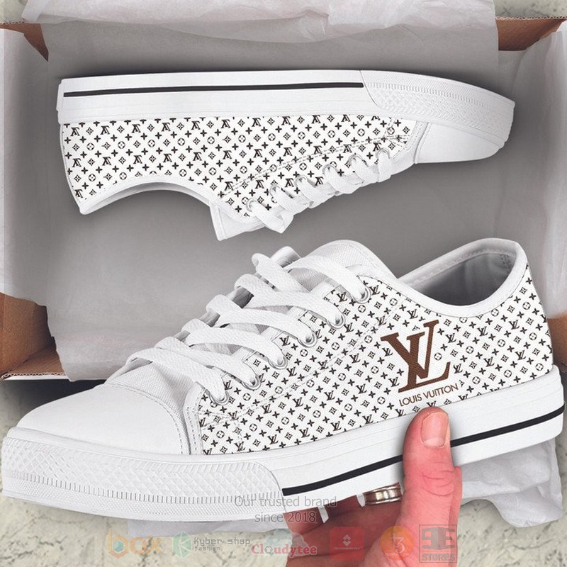Louis_Vuitton_Luxury_brand_gold_white_pattern_canvas_low_top_shoes