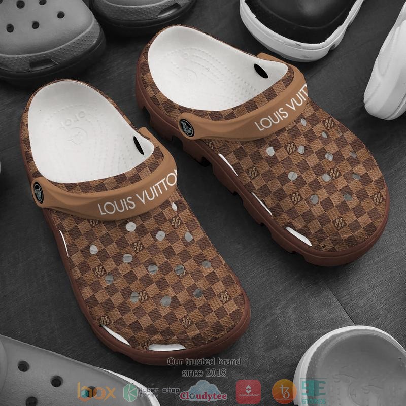 Louis_Vuitton_damier_pattern_Crocband_Clog_Shoes