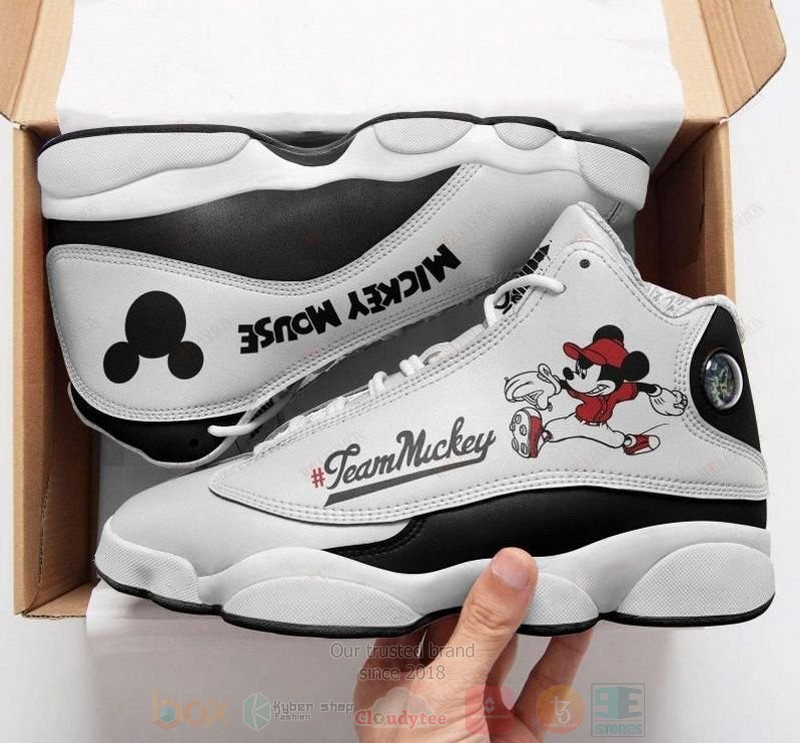 Mickey_Mouse_Air_Jordan_13_Shoes